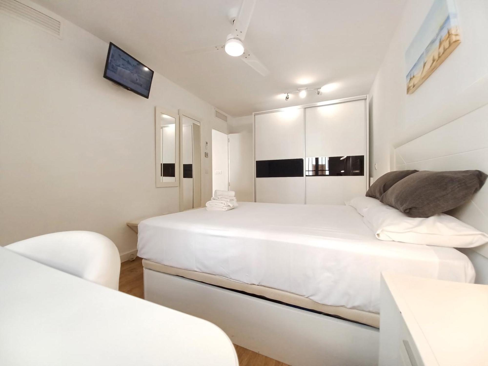 Inmogestion Integral Paraiso 4 Apartamento *